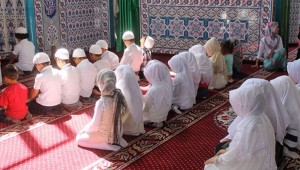 MEB 81 ile yazı gönderdi: 6-13 yaş arası öğrencilere camide puanlı hediyeli din eğitimi