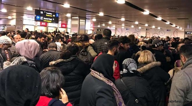 Pegasus çilesi her yere yayıldı: Biletler iptal edildi, yolcular ortada kaldı