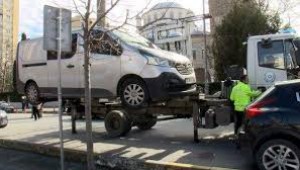 Bakırköy ,Ataköy'de araç sahiplerinin isyanı: 4 bin imza toplandı