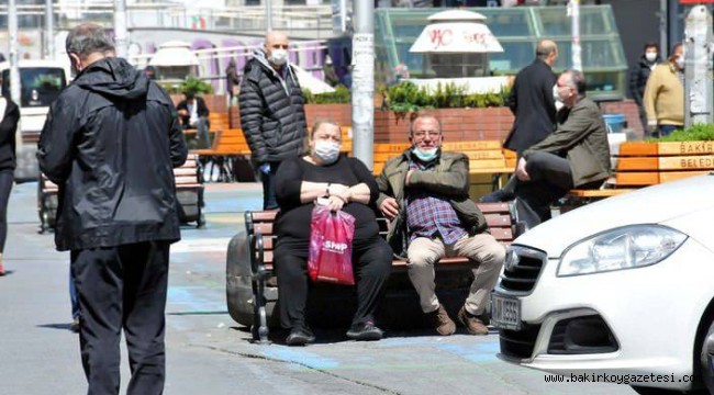 Bakırköy sokaklardaki kalabalık dikkat çekti!