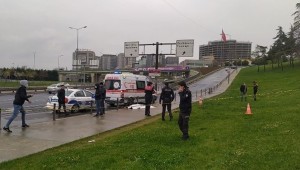 Zeytinburnu Sahil Yolunda bıçaklı kavga: 1 ölü, 1 yaralı