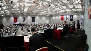 İBB Meclisi'nden İmamoğlu'na Borçlanma Kısıtlaması