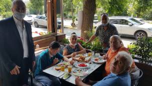 BAKIRKÖY ALEVİ KÜLTÜR DERNEKLERİ ŞUBESİNİN KAHVALTISINA YOĞUN İLGİ!