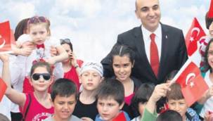 Bakırköy Belediye Başkanı Dr. Bülent Kerimoğlu: 'Zaferin 98'inci yılı kutlu olsun'