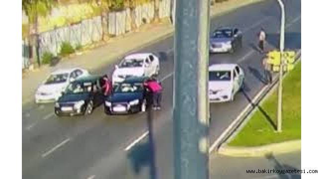 Bakırköy'de cam silme bahanesiyle gasp girişimi