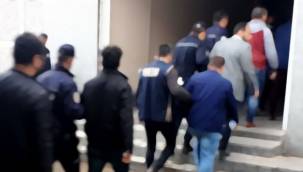 İstanbul'da değnekçilere operasyon: 20 gözaltı