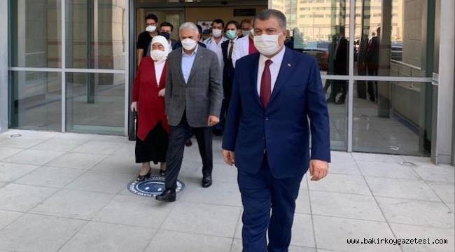 'Korona olanları ziyaret etmeyin' diyen Koca'nın Binali Yıldırım'ı ziyaret etmesi sosyal medyada olay oldu