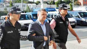  İstanbul Bilişim'de milyonlarca lirayı paravan şirketlere aktarmışlar