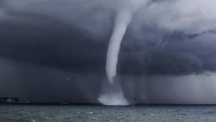 Yarın İstanbul'da hortum çıkabilir! Hava durumu uyarıları geldi…