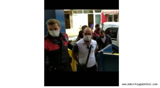BAKIRKÖY'DE ÇİFTE CİNAYET ZANLISI POLİS UYGULAMASINDA YAKALANDI!