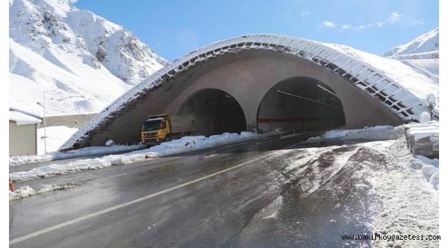 Devlet böyle soyuluyor! Sayıştay: Müteahhite 19.5 bin liralık iş için 17 milyon lira ödendi