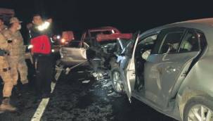 Yarıştan dönen jokey kazada can verdi