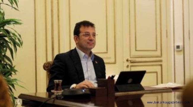 İmamoğlu: Yol göstericim Atatürk'ün vatandaşı dinleyen fotoğrafı