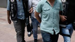 Sattıkları araçları silah zoruyla geri alan çeteye operasyon