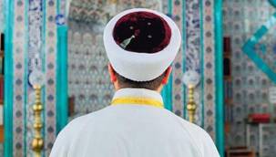 Çocuk istismarından yargılanan cami imamı emekli edildi