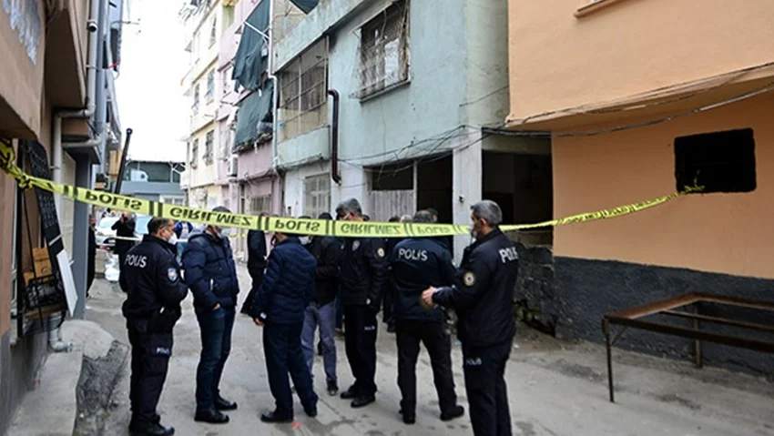 Film değil gerçek ! Arkadaşları öldürüp, suçu husumetlisine attılar