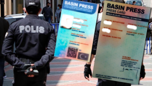 Sahte basın kartı düzenleyip, kısıtlamaları deldiler