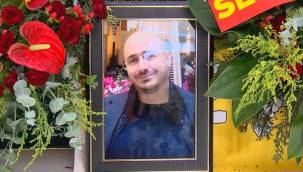 Ateş Ünal Erzen'in oğlu Cem Ünal Erzen son yolculuğuna uğurlandı