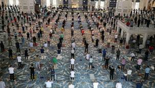 BAKIRKÖY'DE CAMİLER KURBAN BAYRAM NAMAZINA HAZIR!