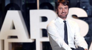 Muzaffer Yıldırım, Mars'ın Patronu Pandora'dan çıktı!