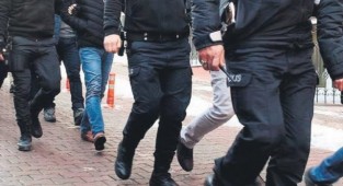 Rüşvet çarkından polisler çıktı