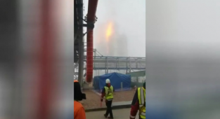 Sibirya'da Gazprom'un gaz işleme tesisinde patlama meydana geldi