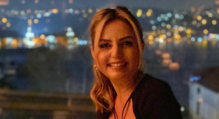 ASTROLOG ELİF BOZKURTER KİMDİR?