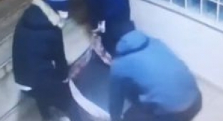 Bakırköy'de kasa çalan hırsızlar kaçamadı