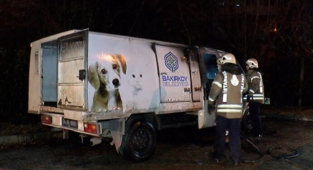 Bakırköy Belediyesi’nin hayvan toplama aracı yandı!