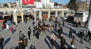 BAKIRKÖY İLÇE EMNİYETİ'NDEN SALGIN TEDBİRLERİNE YÖNELİK DENETİM