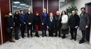 BAKIRKÖY MAHALLE MUHTARLARI BAŞKAN DR. KERİMOĞLU'NU ZİYARET ETTİ