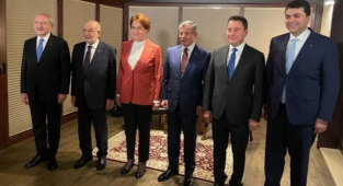 6 muhalefet partisinin lideri bir araya geldi, zirve 5 saatten fazla sürdü