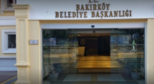 BAKIRKÖY BELEDİYESİ'NE 5 OTOMOBİL BAĞIŞLANDI!
