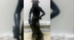 Arkeoloji Müzesi Müdürü ve yardımcısı tarihi eser kaçakçılığından gözaltına alındı