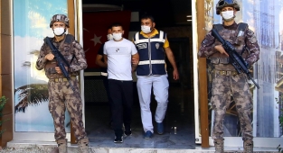 Organize suç örgütü üyelerine ceza yağdı