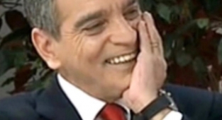 Sacit Aslan ''Bizim bitik bu defa baltayı taşa vurdu hemde iki defa''