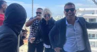 Yasa dışı bahis patronu Bulut Akacan ,Ajda Pekkana'a ev sattı !