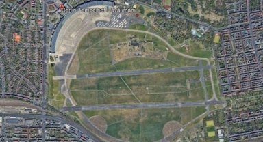  Almanlar kentin merkezinde yer alan havalimanın pistlerine dokunmamış, referanduma gidilmiş halk ne dediyse o olmuş.