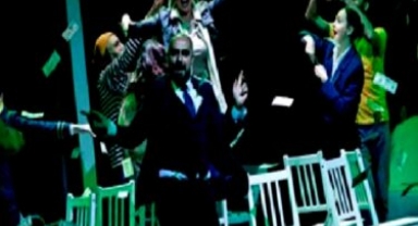 Bakırköy Belediye Tiyatroları, mevsimi bugün ‘Ver Parayı’ adlı oyun ile kapatıyor