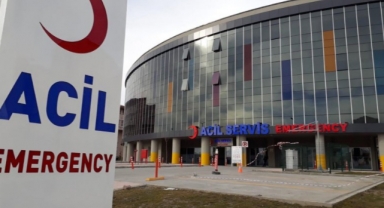 İntihardan vazgeçirilen Suriyeli sığınmacı karakolda polislere ateş açtı