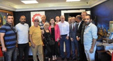 MHP'LİLER ,BAKIRKÖY ALEVİ KÜLTÜR DERNEĞİNE ZİYARETTE BULUNDULAR...
