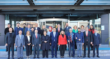 BAKIRKÖY KAYMAKAMI ABDULLAH KÖKLÜ'NÜN 29 EKİM CUMHURİYET BAYRAMI KABUL TÖRENİNE YOĞUN KATILIM 