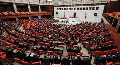 Basın Kanunu'nda değişikliği öngören teklifin 12 maddesi daha kabul edildi