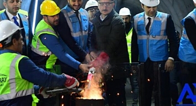 Bakan’dan Bakırköy-Kirazlı hattına ilk ray kaynağı