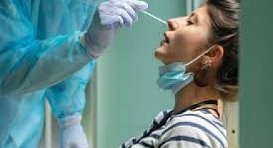 Covid-19'un en çok görülen 10 belirtisi sıralandı