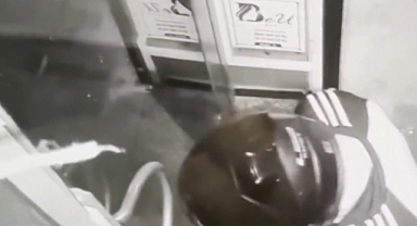 Bakırköy'de İş Merkezine El Bombalı Tehdit! 