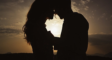 Şoke eden 'yasak aşk' iddiası!