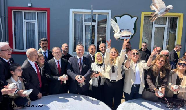 BAKIRKÖY'DE, PASKALYA BAYRAMINDA