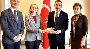 Bakırköy Kaymakamı Paskalya Vesilesiyle Ermeni Cemaatini Kutladı