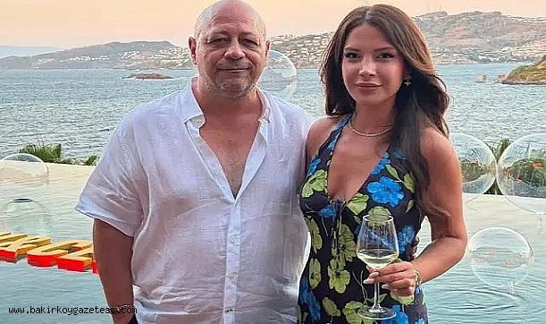 Barış Çelet sır gibi sakladığı sevgilisi ile görüntülendi.